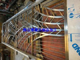 不锈钢屏风与冷却塔 古铜钛金饰面在现代工业中的美学融合